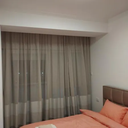 South Side * Подгорица